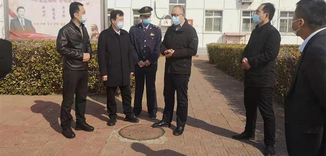 大兴区副区长张晓晟到北京资源食品城调研指导